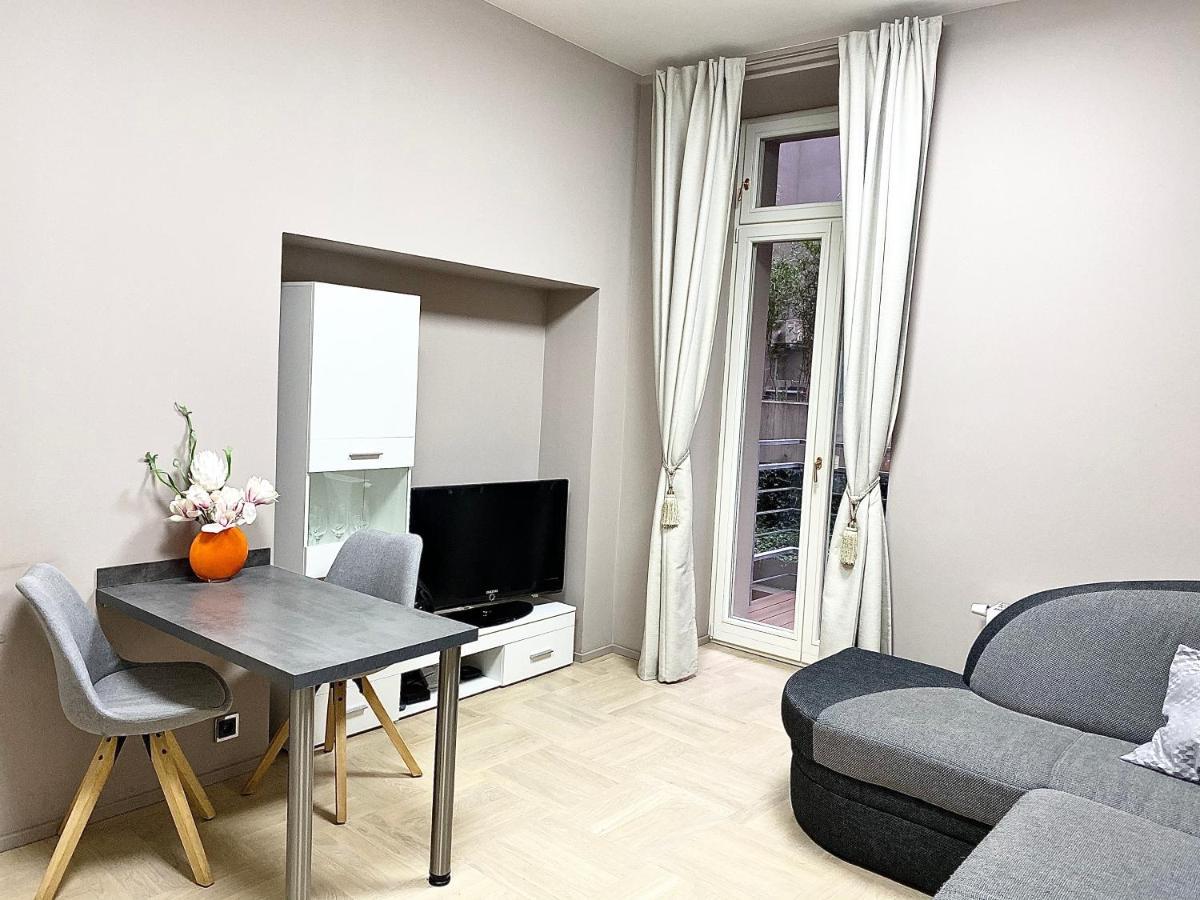Exclusive Apartment + Best Located 布拉格 外观 照片